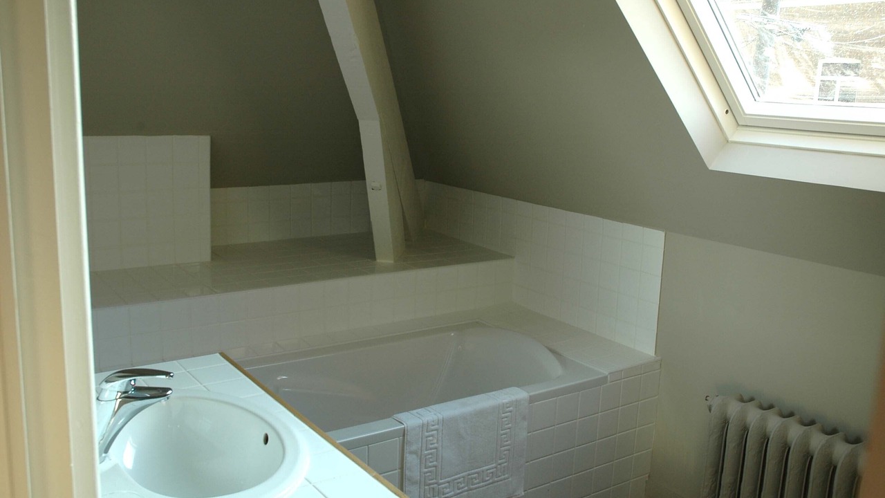 Photo of Bathroom in Sainghin-en-Melantois