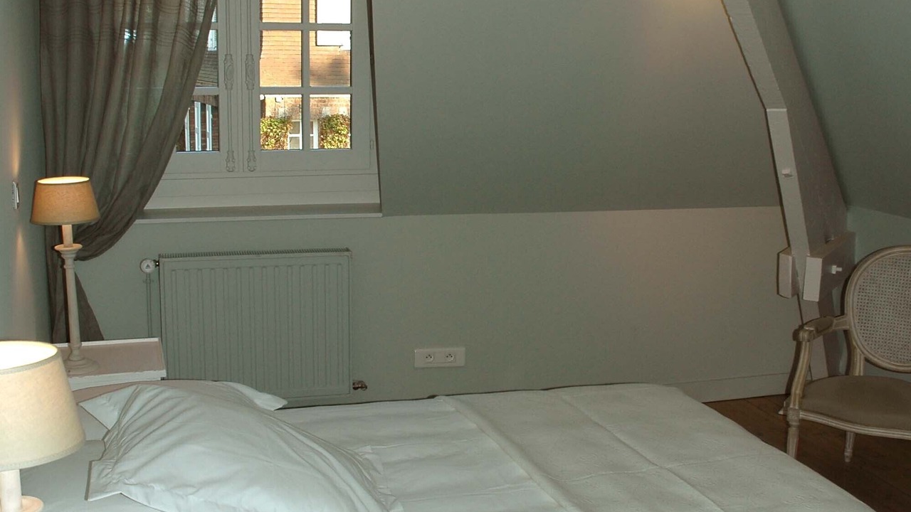 Photo of Bedroom in Sainghin-en-Melantois