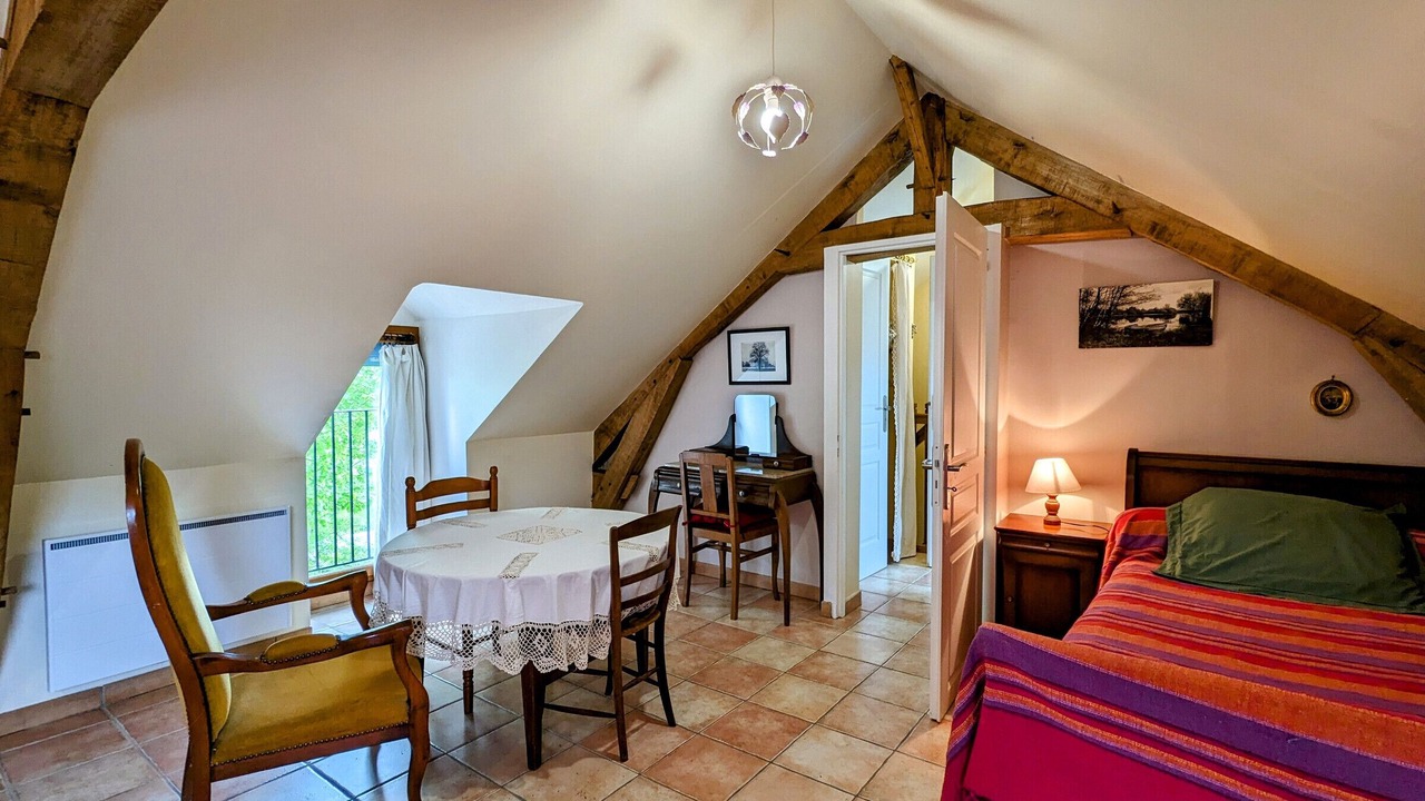 Photo of Bedroom in Saulnay