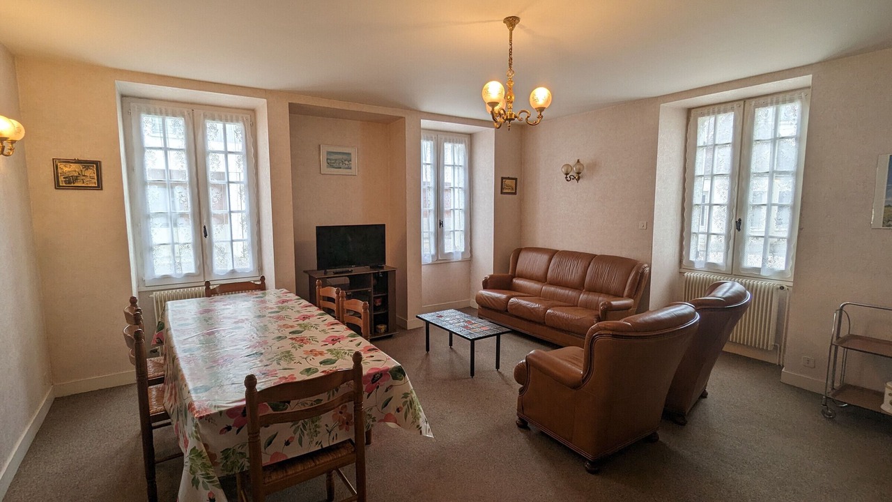 Photo of Livingroom in Mezieres-en-Brenne