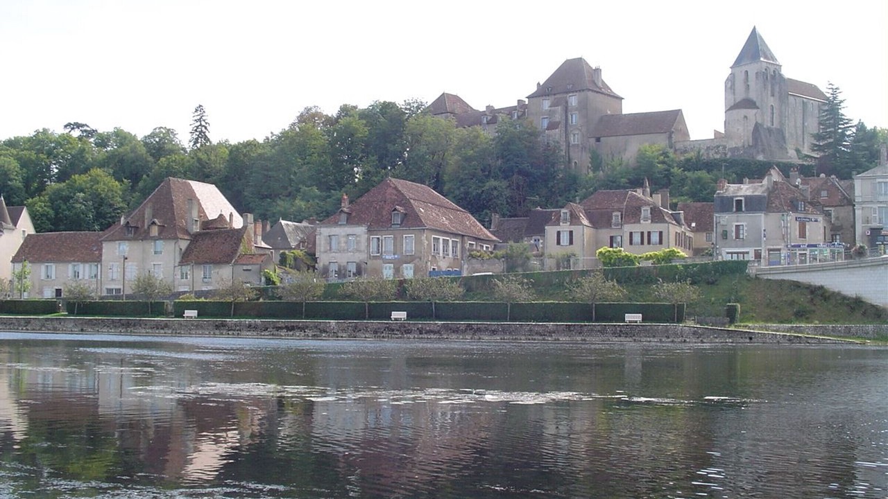Photo of Others in Mezieres-en-Brenne
