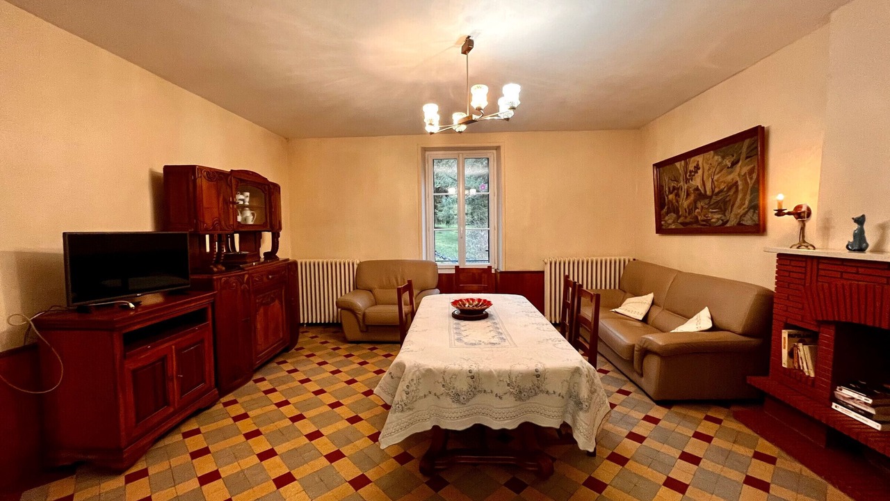 Photo of Livingroom in Saint-Hilaire-sur-Benaize