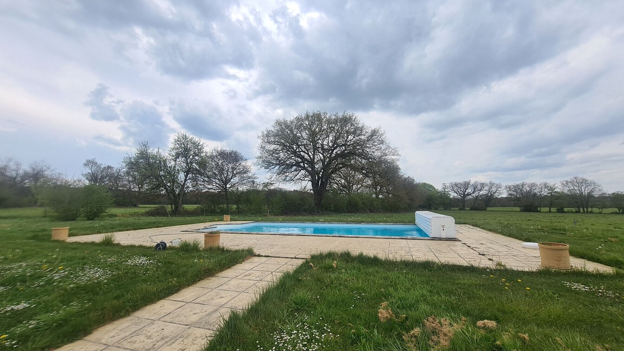 Photo of Outdoor in Belabre
