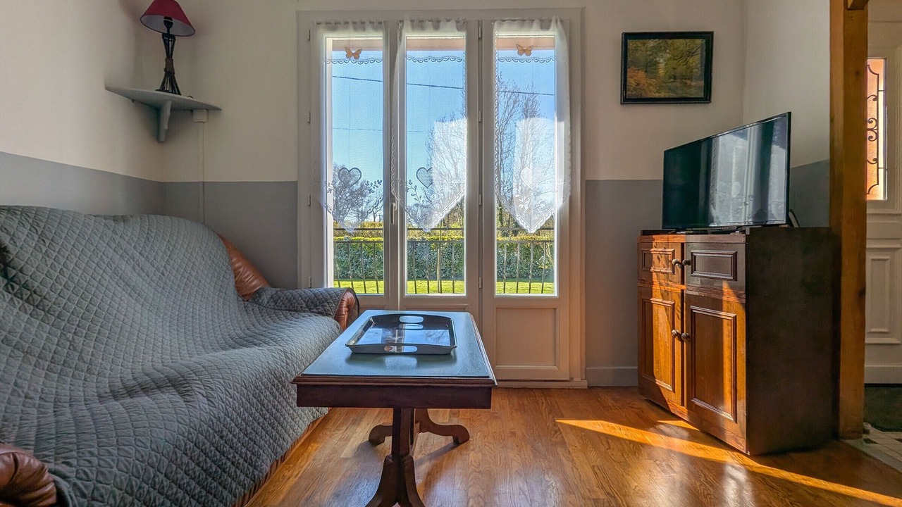 Photo of Livingroom in Montipouret