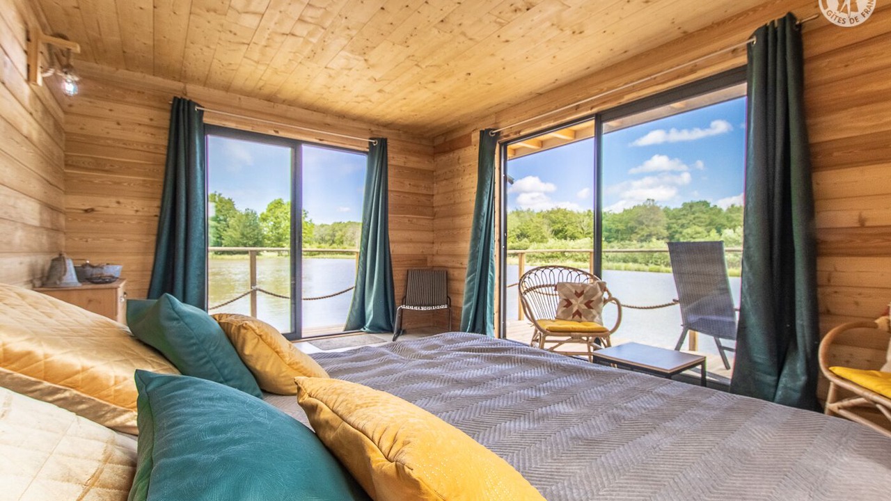 Photo of Bedroom in La Chapelle-Naude