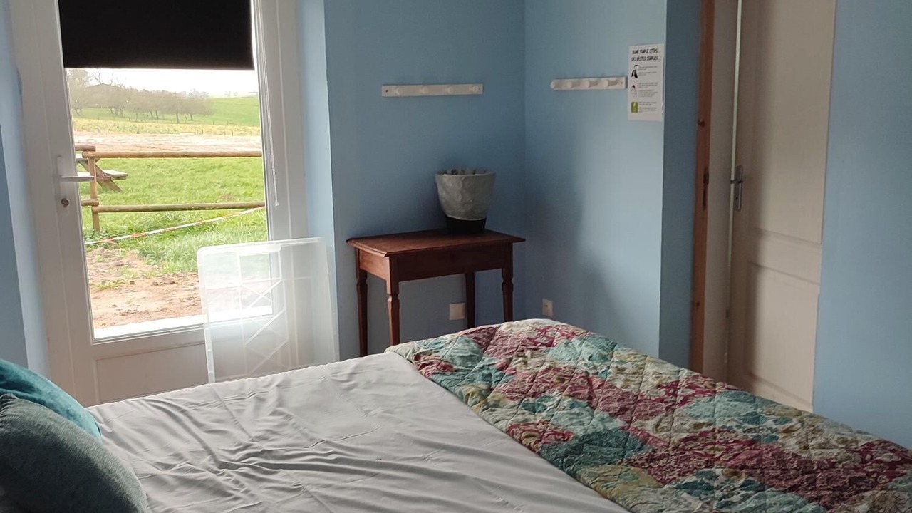 Photo of Bedroom in (le) Mesnil Hue