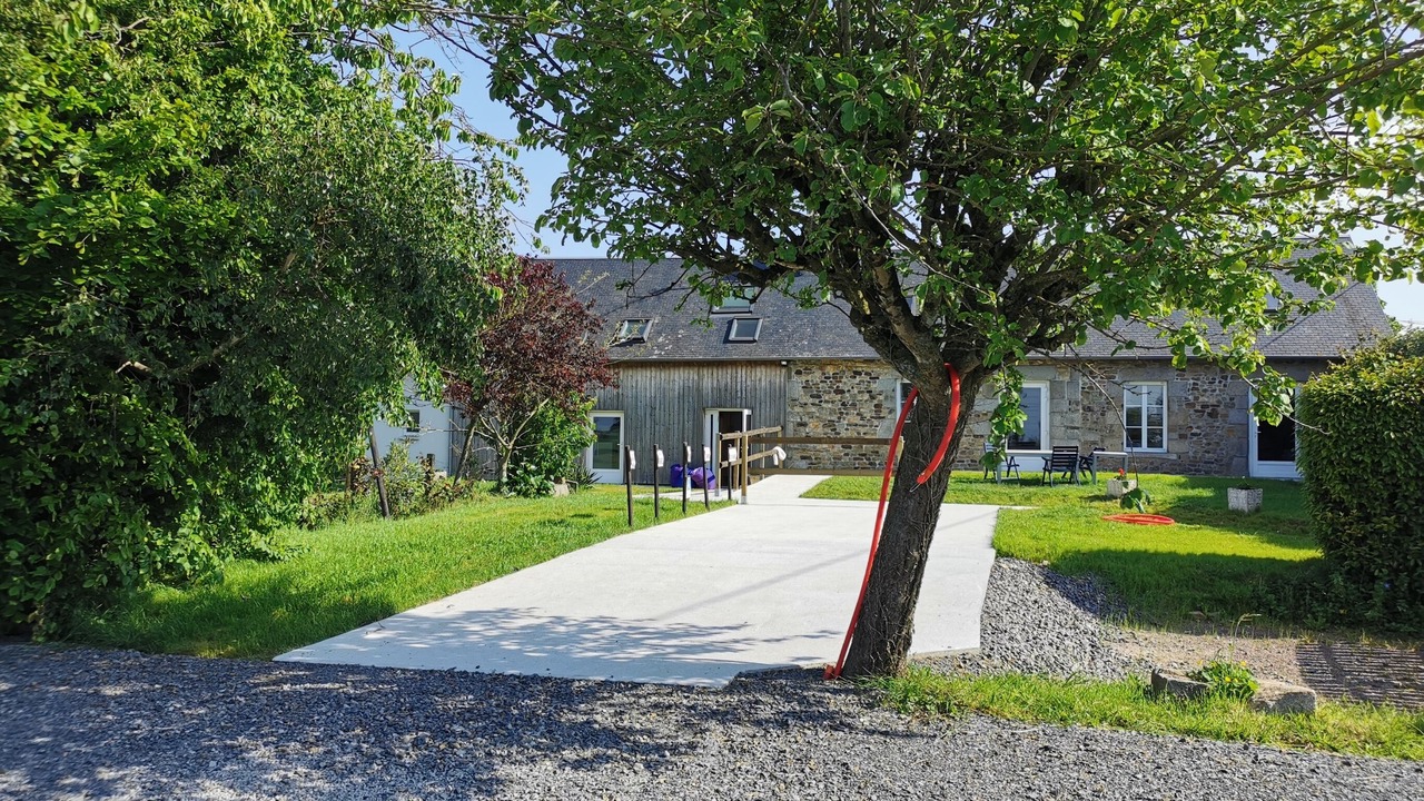 Photo of Outdoor in (le) Mesnil Hue
