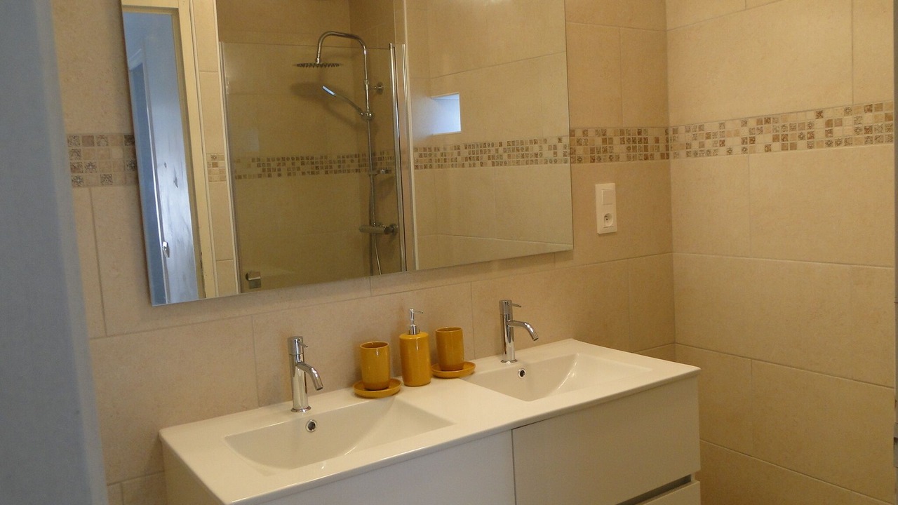 Photo of Bathroom in Saint-Riquier