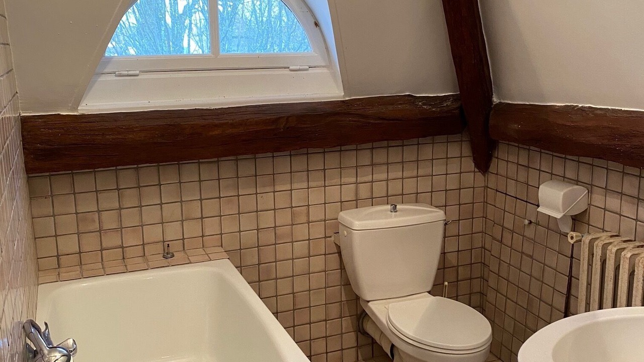 Photo of Bathroom in Villeconin