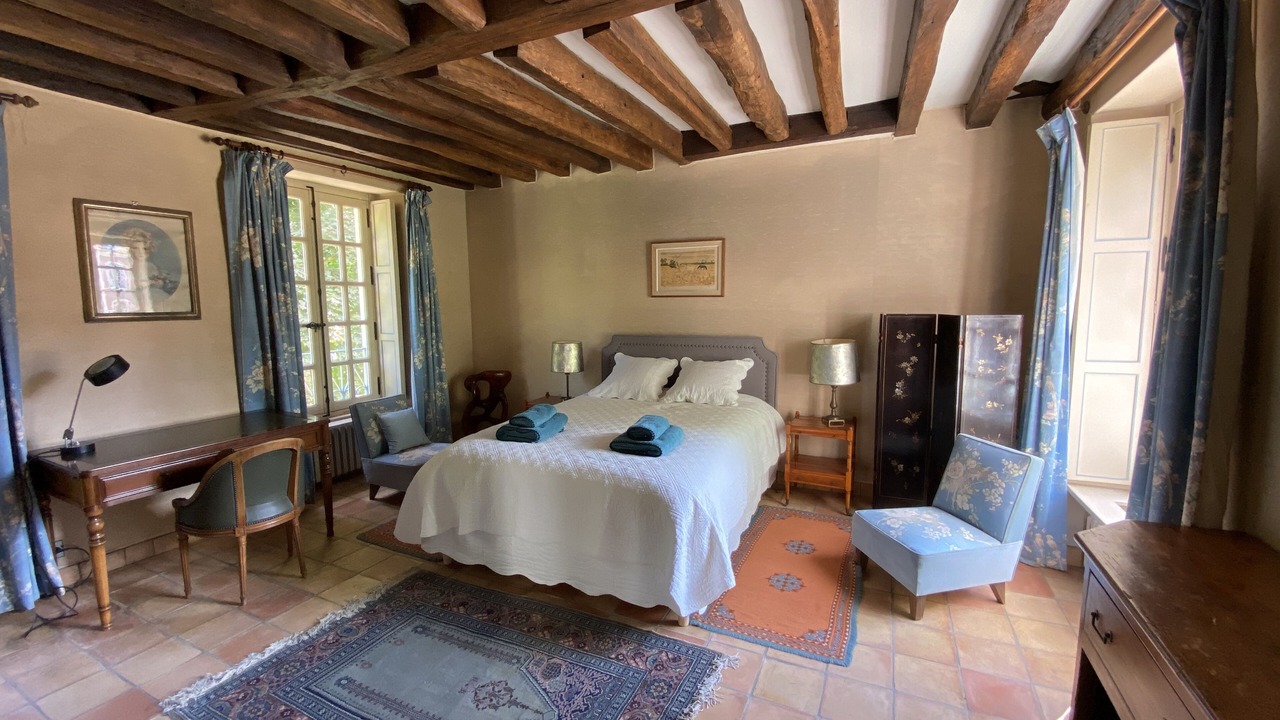 Photo of Bedroom in Villeconin