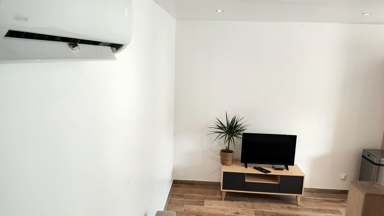Photo of Livingroom in Saultain