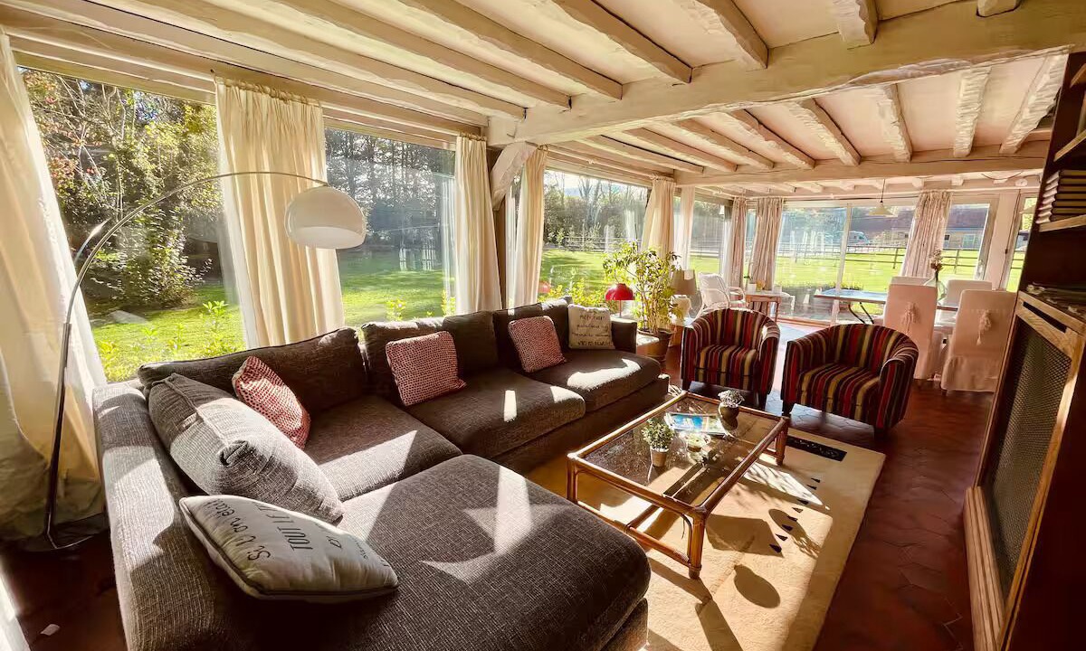 Photo of Livingroom in Canehan