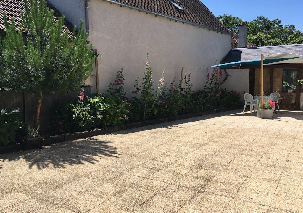 Photo of Patio Balcony in Chouzy-sur-Cisse