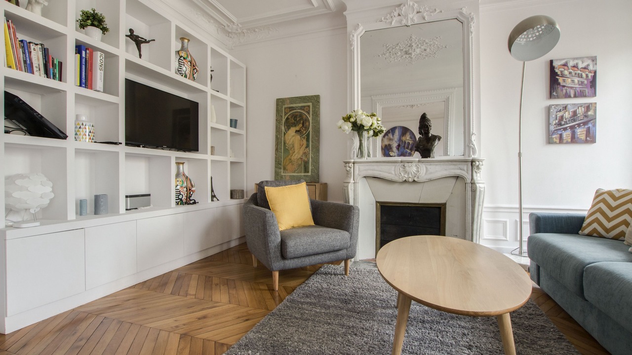 Photo of Livingroom in 8th Arrondissement
