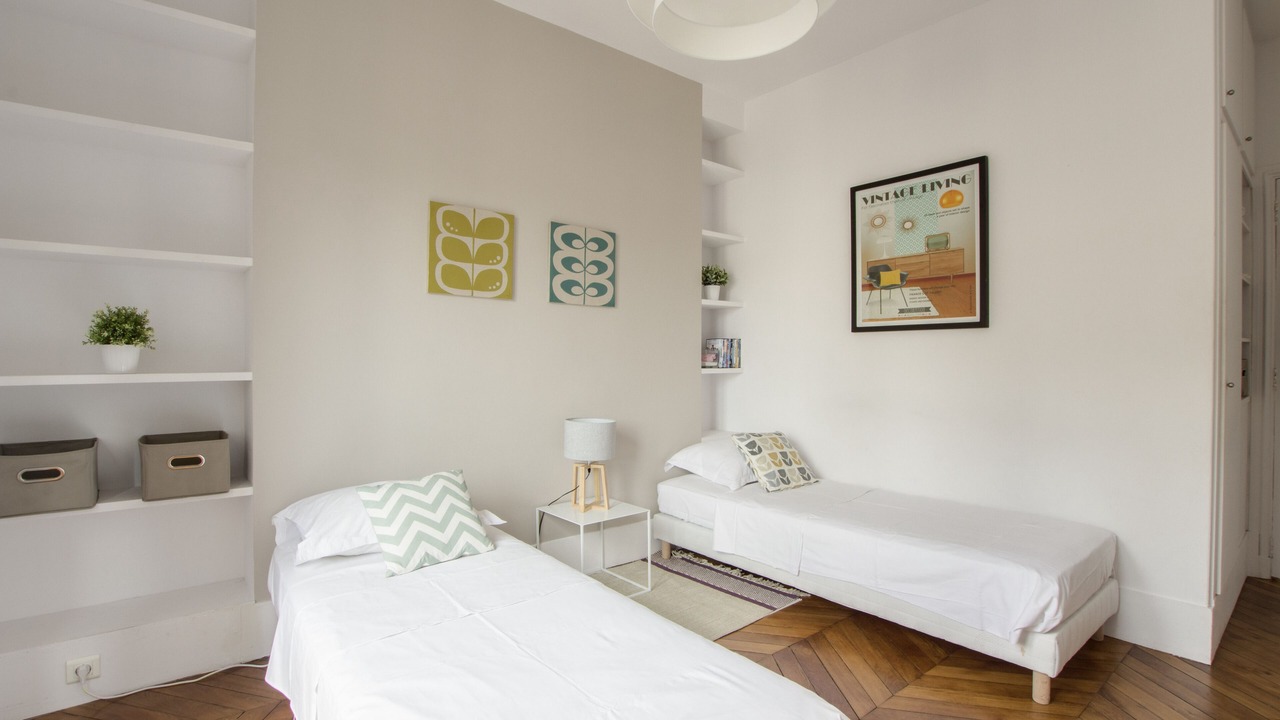 Photo of Bedroom in 8th Arrondissement