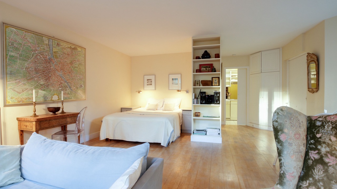 Photo of Bedroom in Val-de-Grace