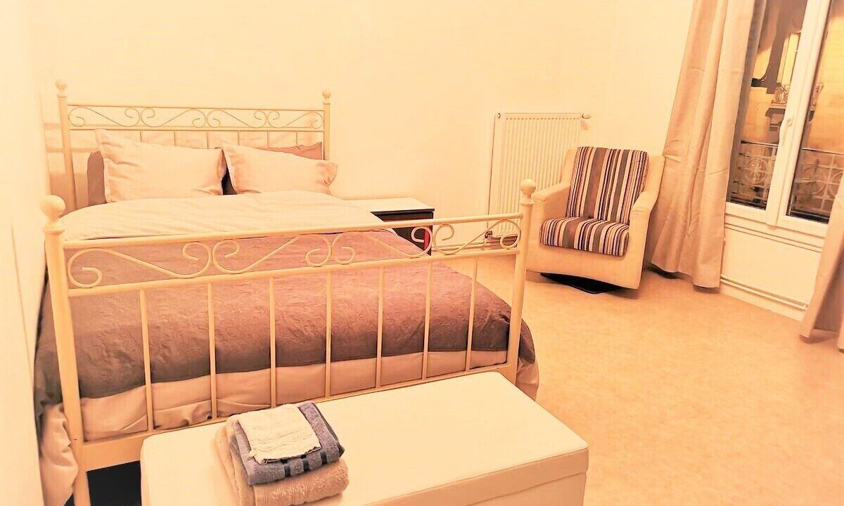 Photo of Bedroom in Soissons