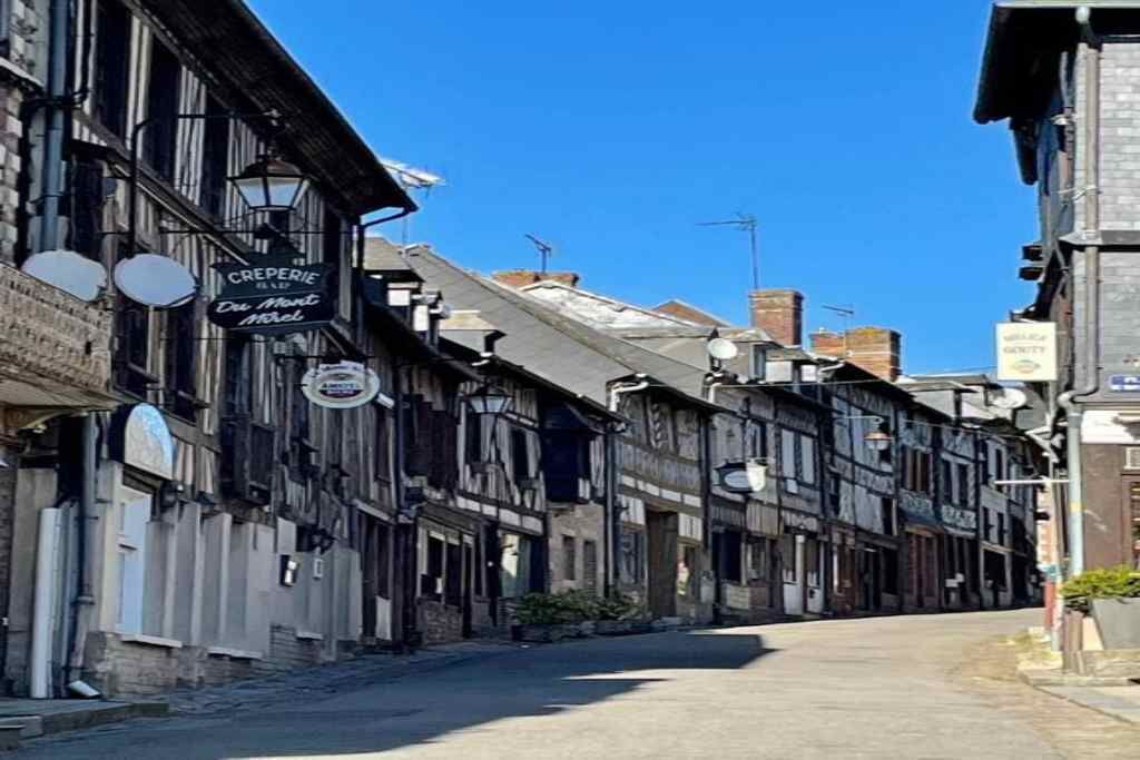 Photo of Outdoor in La Chapelle-Bayvel