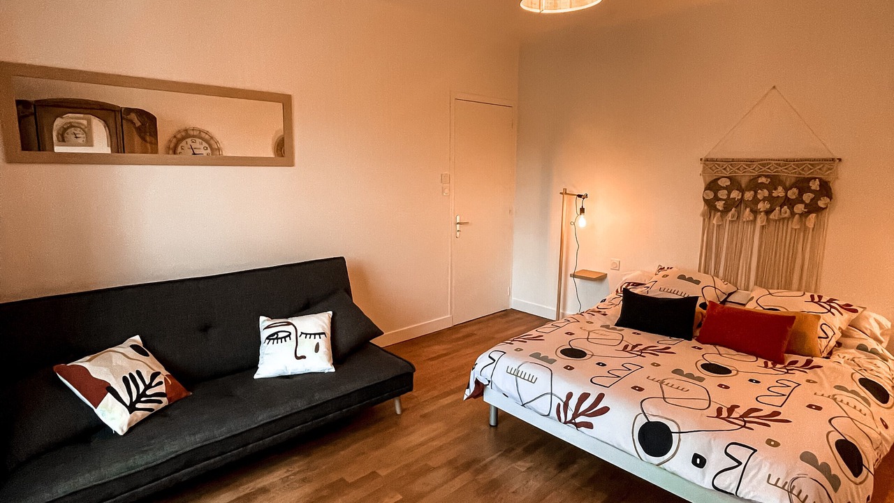 Photo of Bedroom in Le Val-Saint-Pere