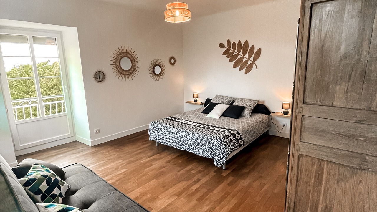 Photo of Bedroom in Le Val-Saint-Pere