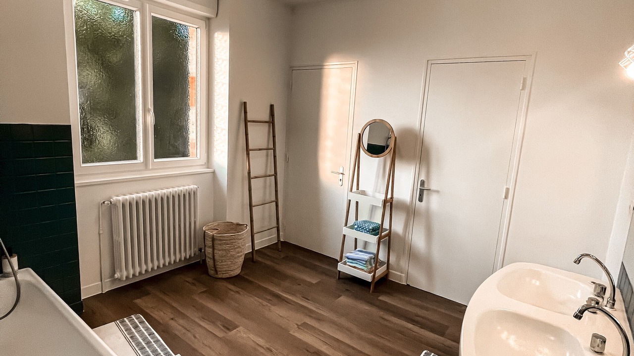 Photo of Bathroom in Le Val-Saint-Pere