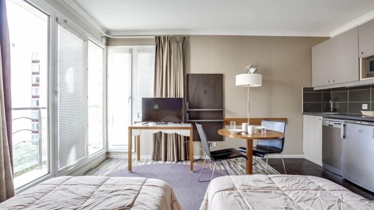 Photo of Bedroom in Issy-les-Moulineaux