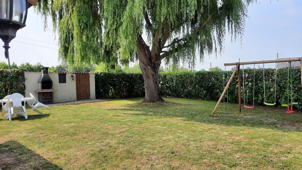 Photo of Outdoor in Brain-sur-Allonnes