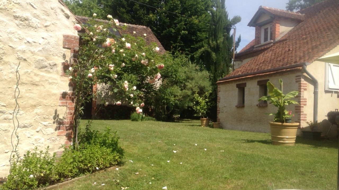 Photo of Outdoor in Chevillon-sur-Huillard