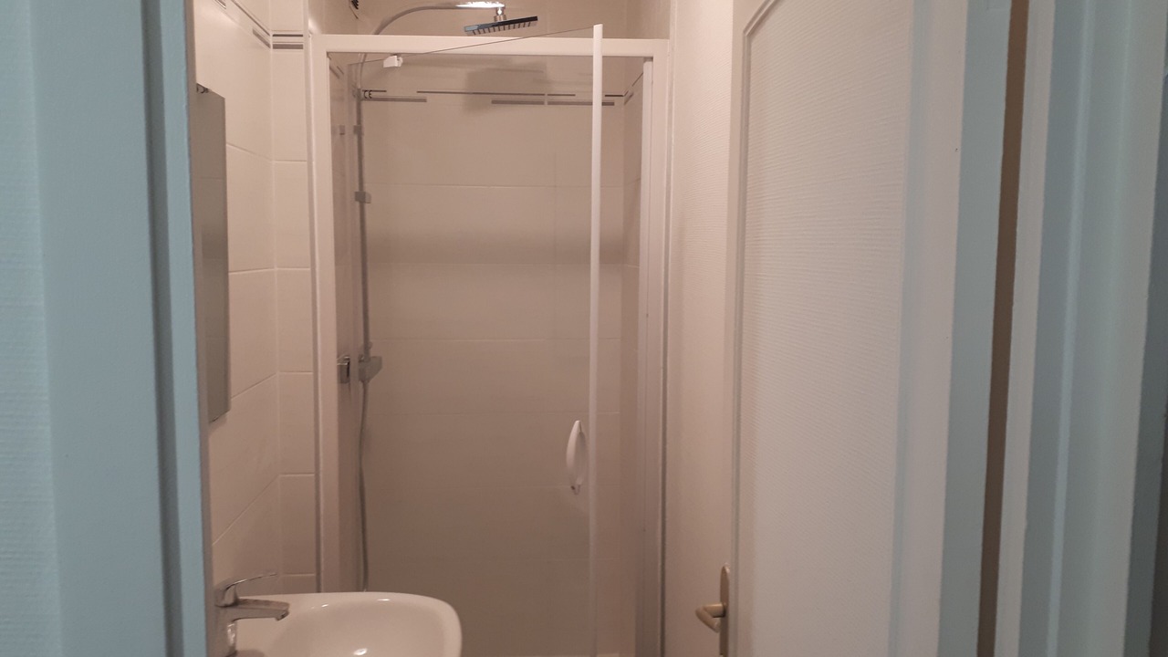 Photo of Bathroom in Reims