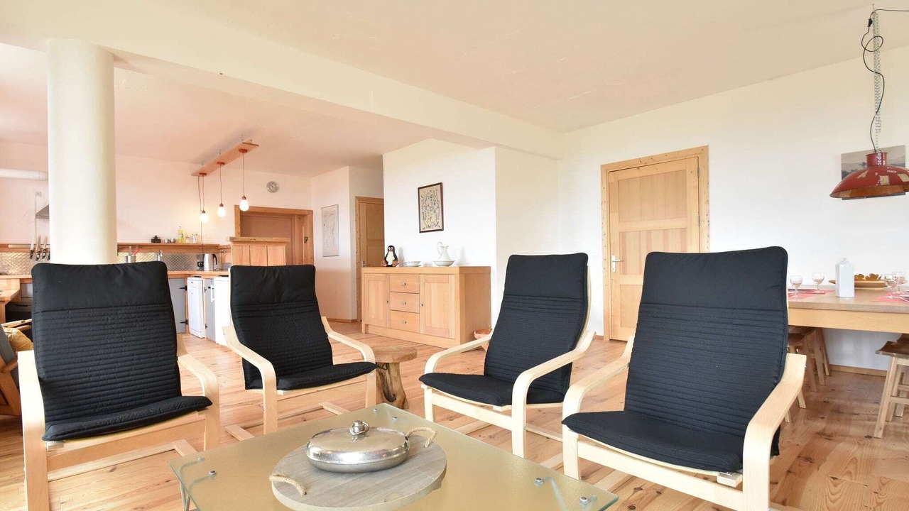 Photo of Livingroom in Cuzy