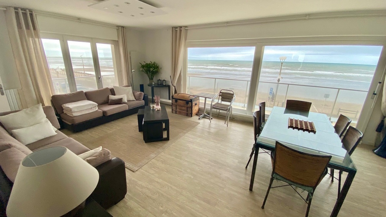 Photo of Livingroom in Opal Coast