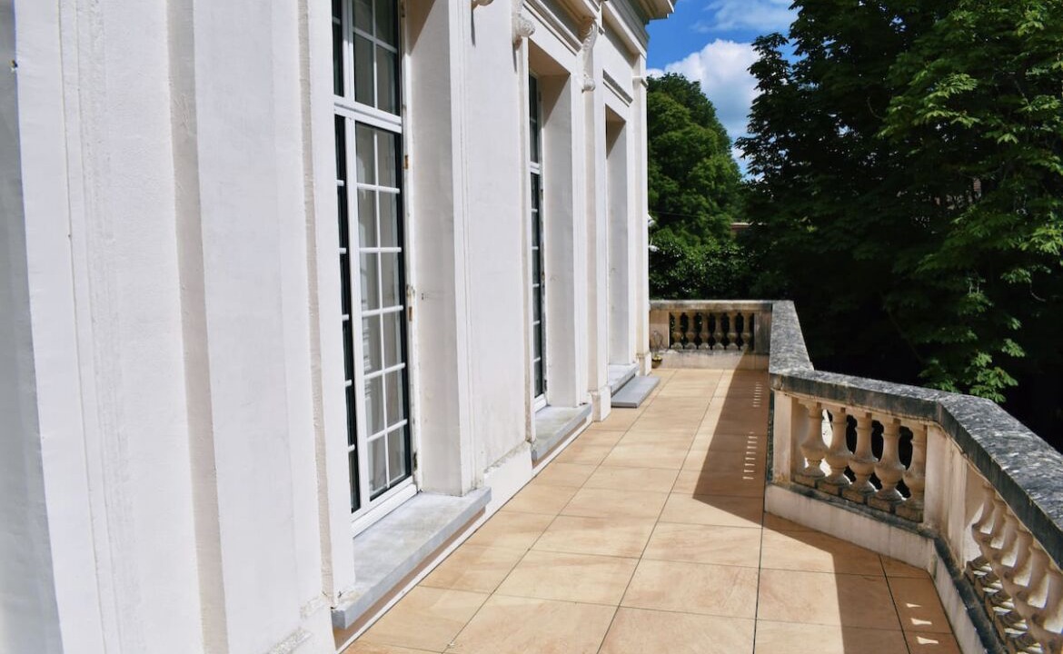 Photo of Outdoor in Courgent