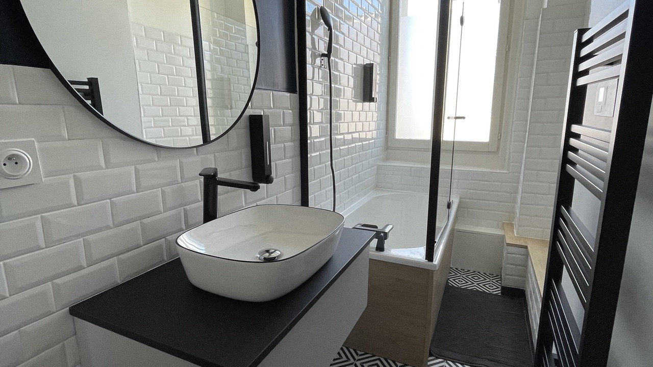 Photo of Bathroom in Douai