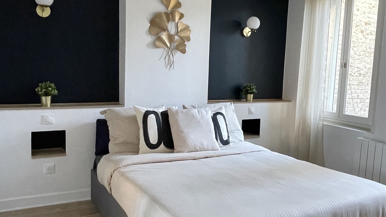 Photo of Bedroom in Douai