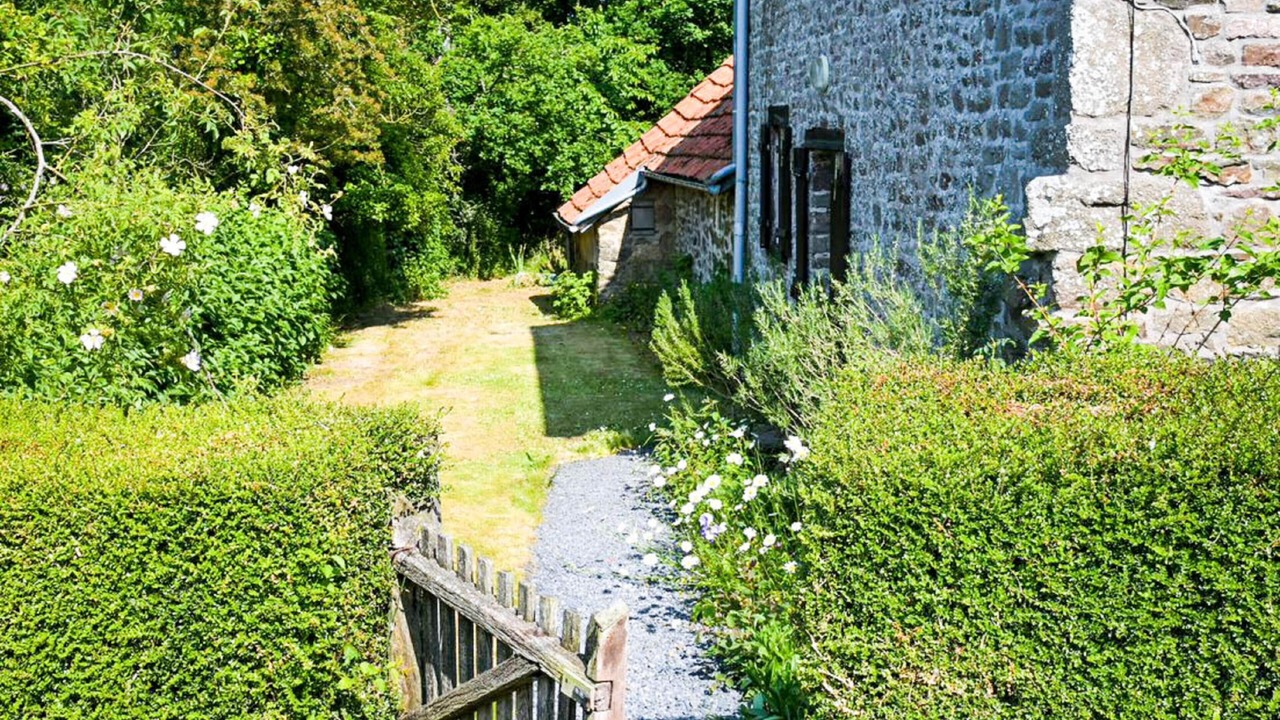 Photo of Outdoor in Sourdeval-les-Bois