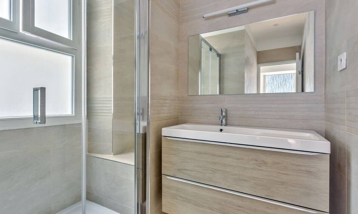 Photo of Bathroom in Bercy