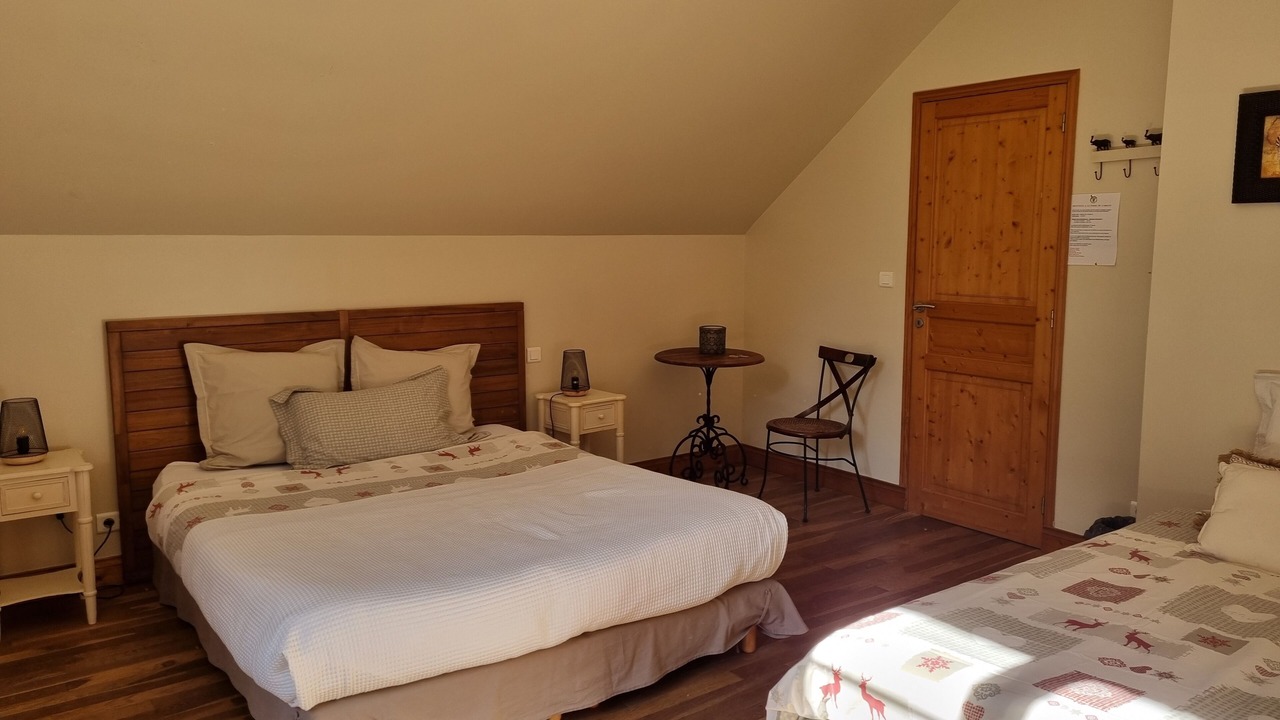 Photo of Bedroom in Dury
