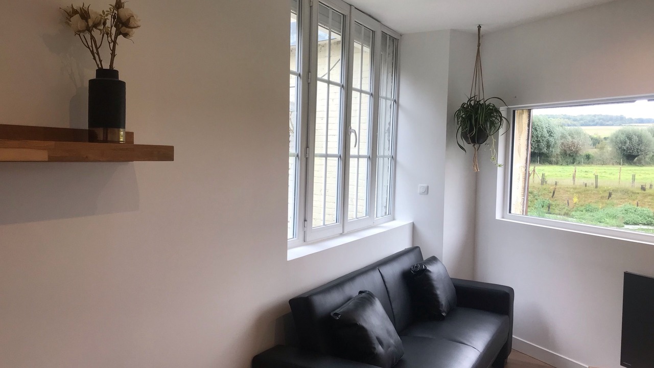 Photo of Livingroom in Berteaucourt-les-Dames
