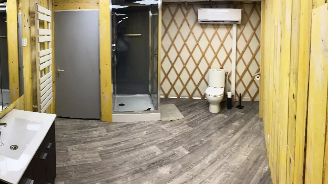 Photo of Bathroom in Jumieges