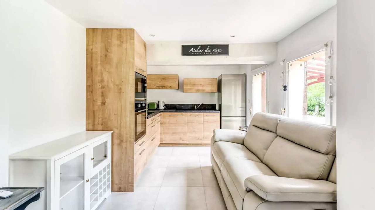 Photo of Livingroom in Jumieges