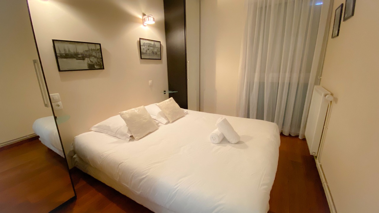 Photo of Bedroom in Port