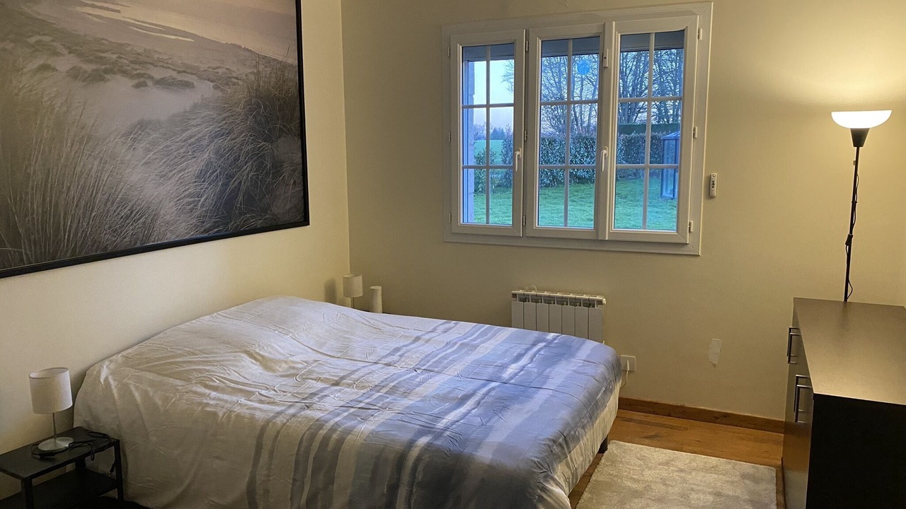 Photo of Bedroom in Saint-Pierre-des-Ifs