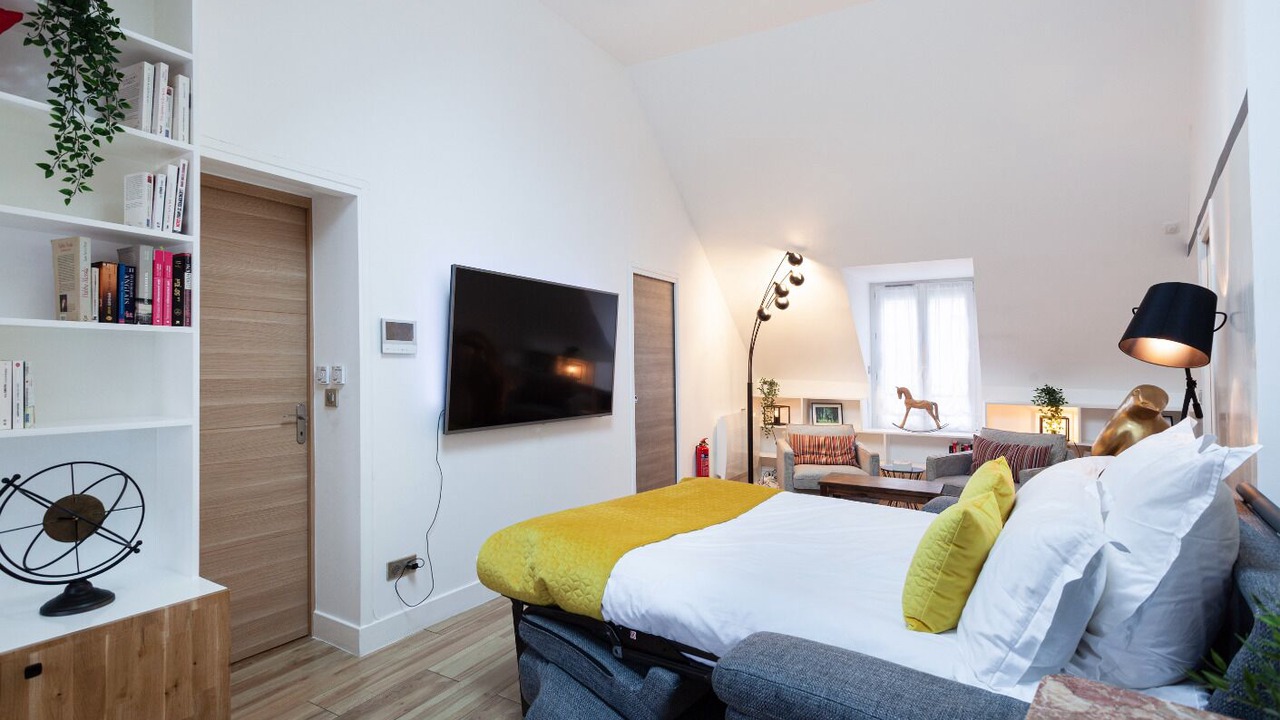 Photo of Bedroom in Chantilly