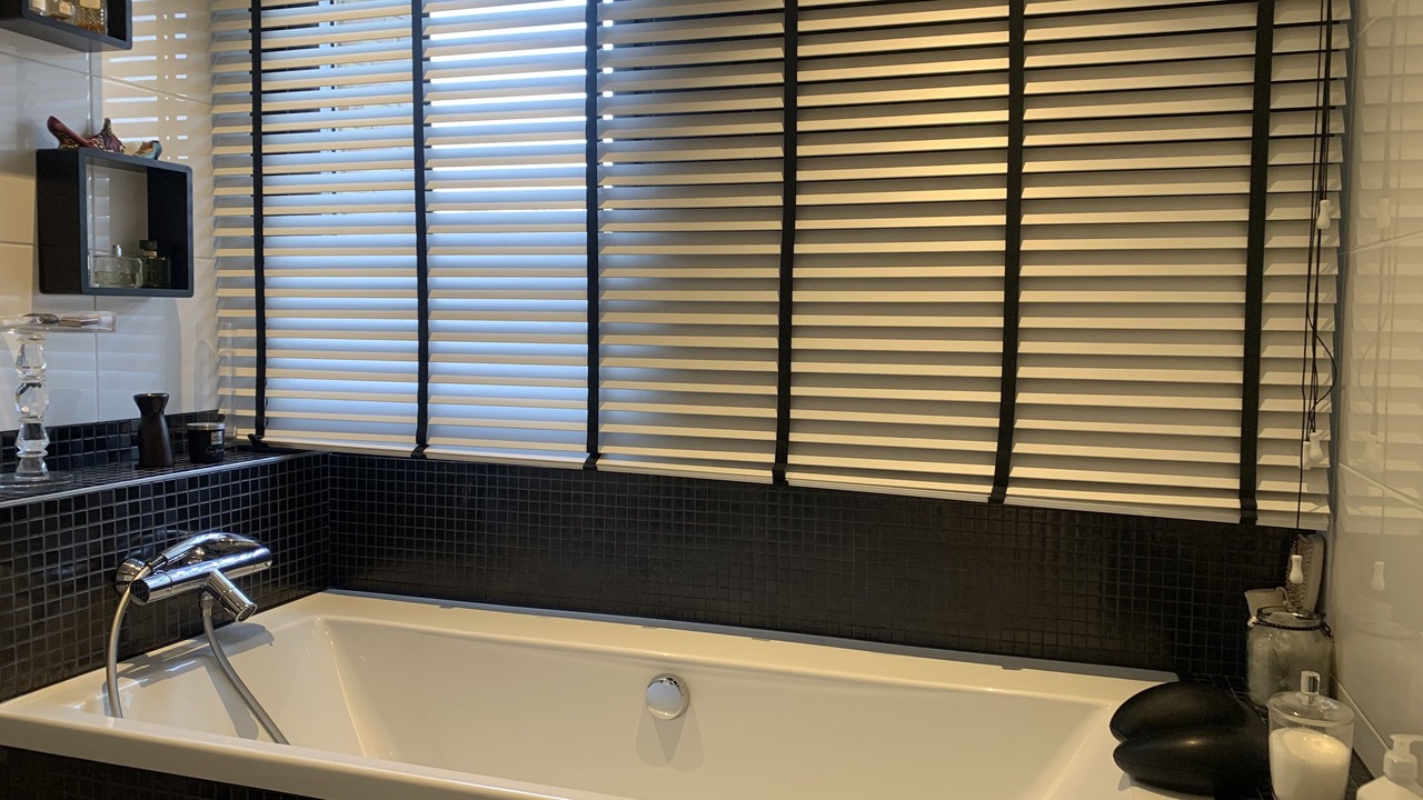 Photo of Bathroom in Ennetieres-en-Weppes