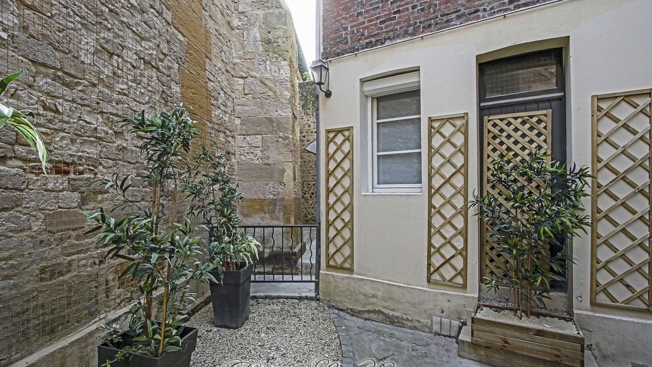 Photo of Outdoor in Enclos