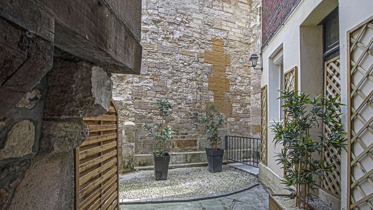 Photo of Outdoor in Enclos