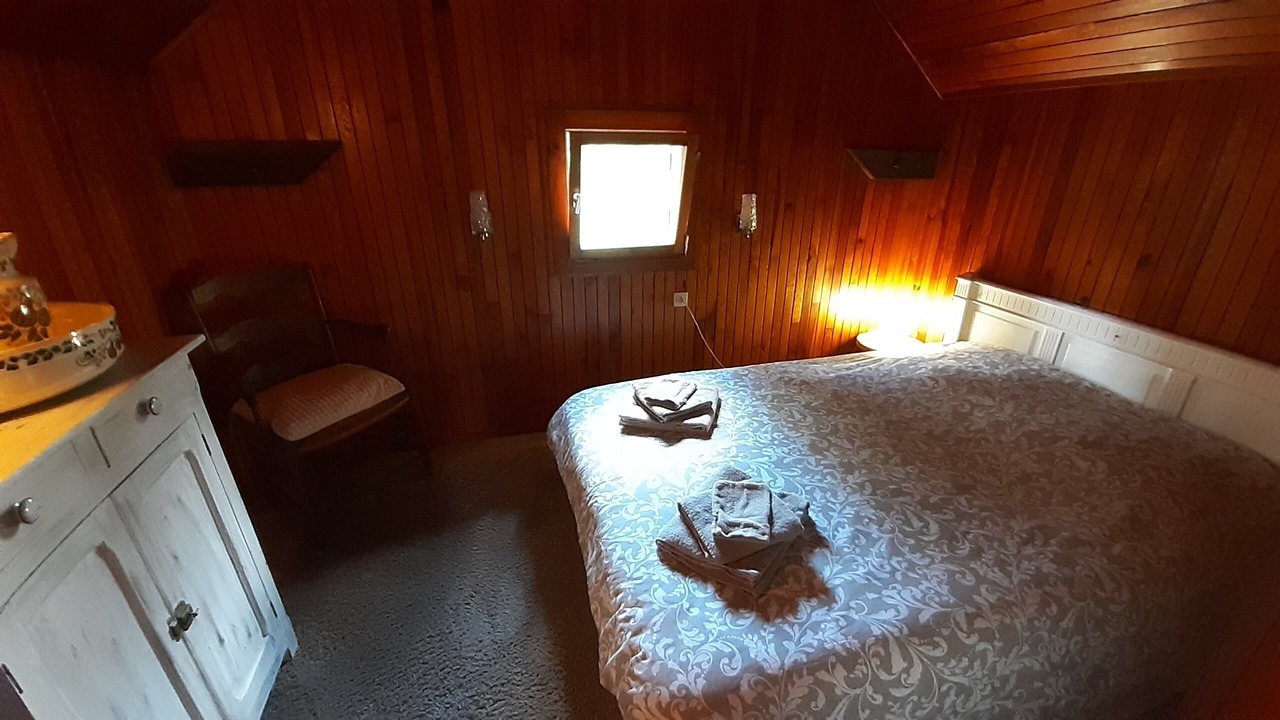 Photo of Bedroom in Langatte