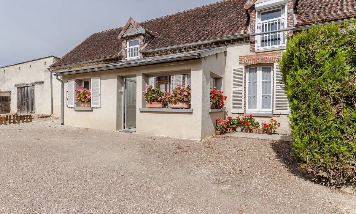 Photo of Outdoor in Bourdenay