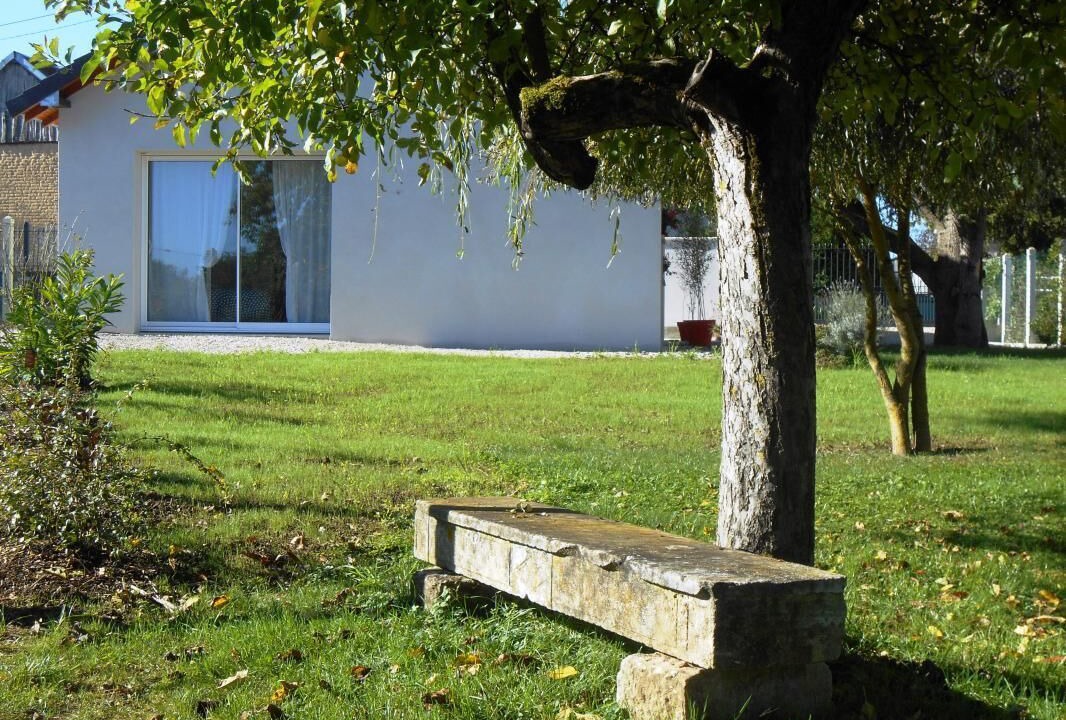 Photo of Outdoor in Pougy