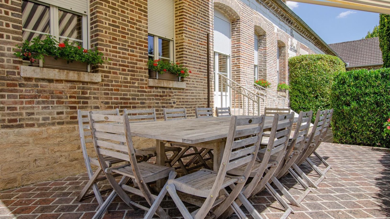 Photo of Outdoor in Chennegy